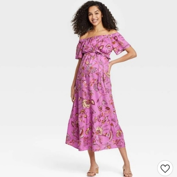 Isabel Maternity by Ingrid & Isabel Dresses & Skirts - Isabel Maternity NWT Off Shoulder Maxi Dress
Elbow Sleeve Maternity Small